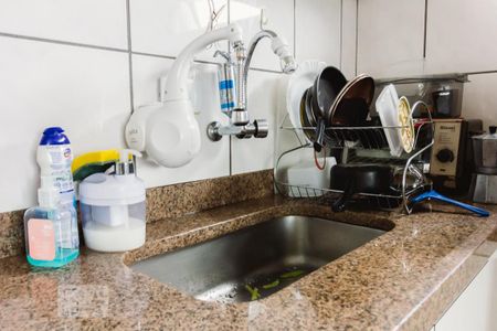 Apartamento à venda com 60m², 2 quartos e 1 vaga Apartamento à venda com 60m², 2 quartos e 1 vagaCozinha Pia
