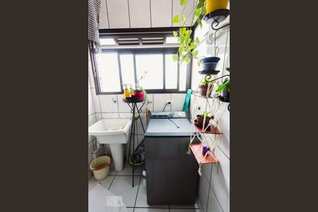 Apartamento à venda com 60m², 2 quartos e 1 vaga Apartamento à venda com 60m², 2 quartos e 1 vagaLavanderia