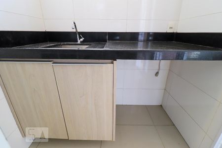 Apartamento para alugar com 78m², 3 quartos e 1 vagaÁrea de Serviço