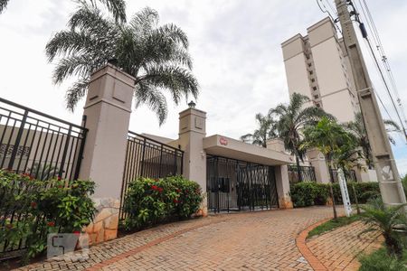 Apartamento para alugar com 78m², 3 quartos e 1 vagaFachada