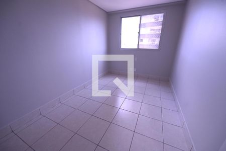 Quarto 2 de apartamento para alugar com 3 quartos, 79m² em Jardim Goiás, Goiânia