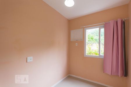 Quarto 1 de apartamento para alugar com 3 quartos, 73m² em Jacarepaguá, Rio de Janeiro