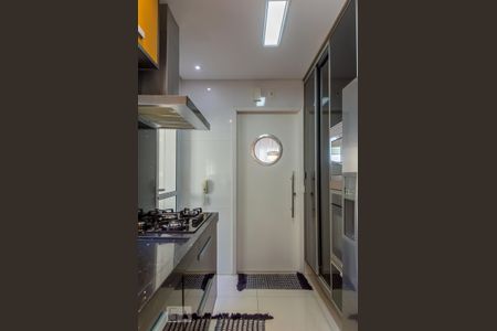 Apartamento para alugar com 123m², 3 quartos e 2 vagas Apartamento para alugar com 123m², 3 quartos e 2 vagasCozinha