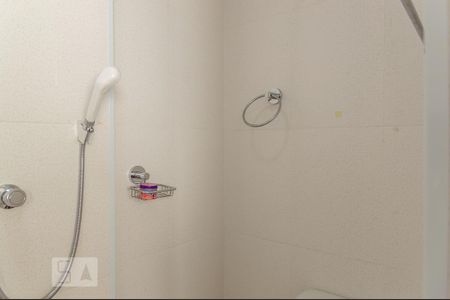 Apartamento para alugar com 123m², 3 quartos e 2 vagas Apartamento para alugar com 123m², 3 quartos e 2 vagasBanheiro de Serviço
