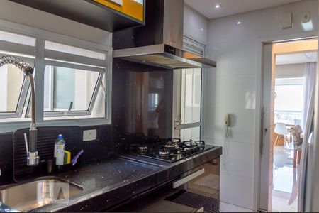 Apartamento para alugar com 123m², 3 quartos e 2 vagas Apartamento para alugar com 123m², 3 quartos e 2 vagasCozinha