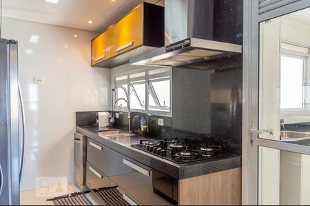 Apartamento para alugar com 123m², 3 quartos e 2 vagas Apartamento para alugar com 123m², 3 quartos e 2 vagasCozinha