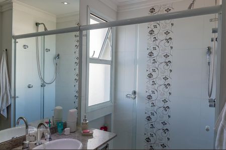 Apartamento para alugar com 123m², 3 quartos e 2 vagas Apartamento para alugar com 123m², 3 quartos e 2 vagasBanheiro da Suíte