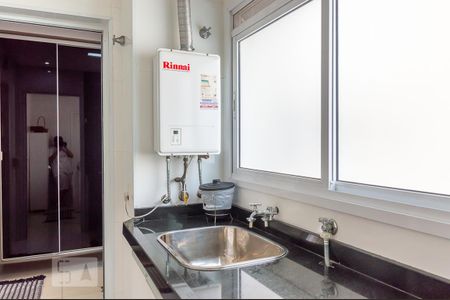 Apartamento para alugar com 123m², 3 quartos e 2 vagas Apartamento para alugar com 123m², 3 quartos e 2 vagasÁrea de Serviço