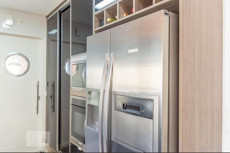 Apartamento para alugar com 123m², 3 quartos e 2 vagas Apartamento para alugar com 123m², 3 quartos e 2 vagasCozinha
