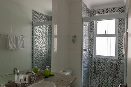 Apartamento para alugar com 123m², 3 quartos e 2 vagas Apartamento para alugar com 123m², 3 quartos e 2 vagasBanheiro