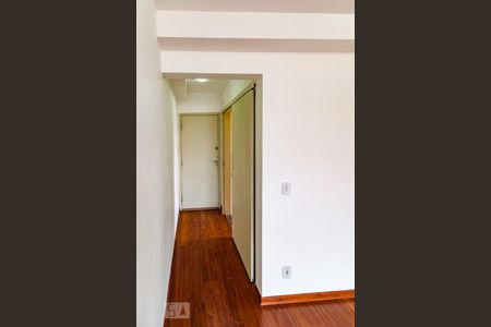 Apartamento para alugar com 70m², 3 quartos e 2 vagasHall