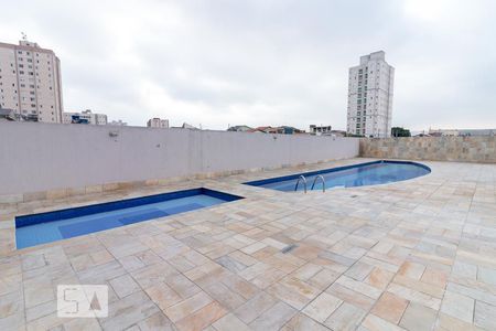 Apartamento para alugar com 70m², 3 quartos e 2 vagasÁrea comum - Piscina