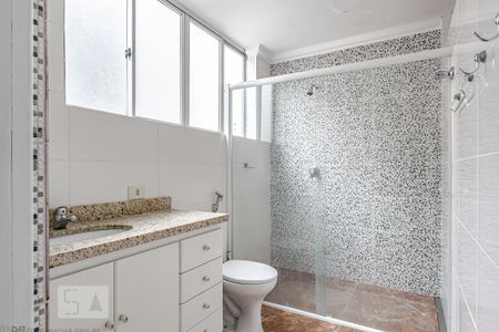 Apartamento à venda com 154m², 3 quartos e 1 vaga Apartamento à venda com 154m², 3 quartos e 1 vagaBanheiro da Suíte 1