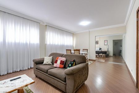 Sala de Estar de apartamento à venda com 3 quartos, 154m² em Centro, Curitiba