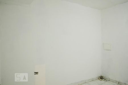 Casa à venda com 90m², 2 quartos e 3 vagas Casa à venda com 90m², 2 quartos e 3 vagasCasa 2 Quarto 1 Vista Lateral Esquerda