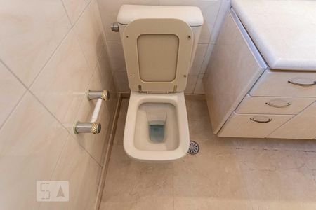 Apartamento à venda com 135m², 4 quartos e 3 vagasQuarto 3 Suíte 3 Banheiro 4 Vaso Sanitário