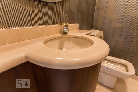 Apartamento à venda com 135m², 4 quartos e 3 vagasLavabo