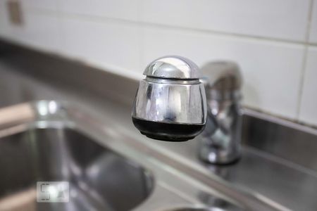 Apartamento à venda com 135m², 4 quartos e 3 vagasCozinha - Torneira