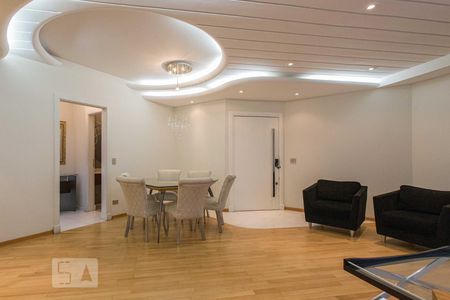 Apartamento à venda com 135m², 4 quartos e 3 vagasSala