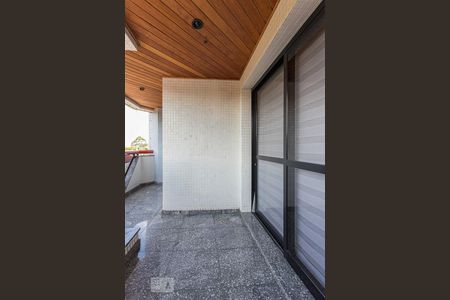 Apartamento à venda com 135m², 4 quartos e 3 vagasVaranda da Sala