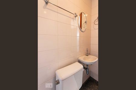 Apartamento à venda com 135m², 4 quartos e 3 vagasLavanderia Banheiro