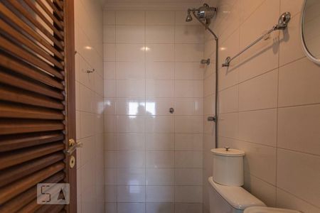 Apartamento à venda com 135m², 4 quartos e 3 vagasLavanderia Banheiro