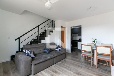 Casa de condomínio à venda com 100m², 2 quartos e 2 vagasSala