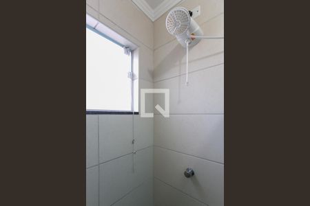 Casa de condomínio para alugar com 77m², 2 quartos e 2 vagas Casa de condomínio para alugar com 77m², 2 quartos e 2 vagasBanheiro