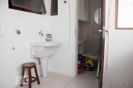 Apartamento para alugar com 104m², 3 quartos e 2 vagasCozinha e Área de Serviço