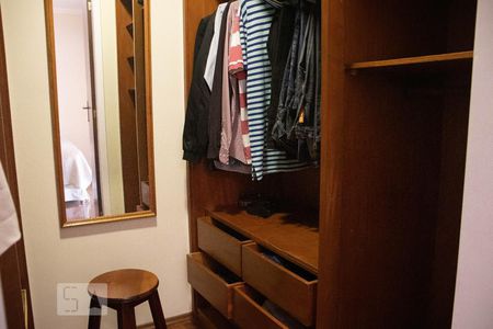 Apartamento para alugar com 104m², 3 quartos e 2 vagasCloset do quarto