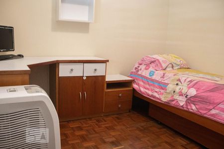 Apartamento para alugar com 104m², 3 quartos e 2 vagasQuarto 2