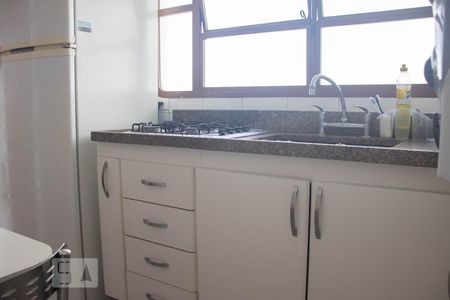 Apartamento para alugar com 104m², 3 quartos e 2 vagasCozinha