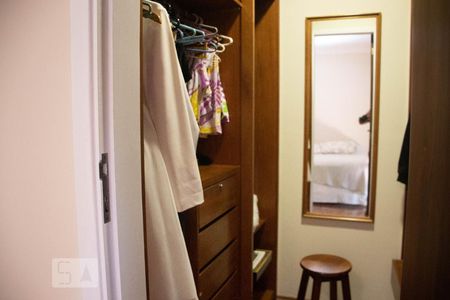 Apartamento para alugar com 104m², 3 quartos e 2 vagasCloset do quarto