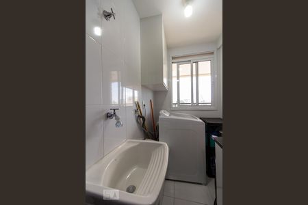 Apartamento à venda com 62m², 2 quartos e 1 vaga Apartamento à venda com 62m², 2 quartos e 1 vagaÁrea de Serviço