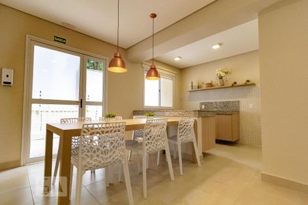 Apartamento à venda com 29m², 1 quarto e sem vagaÁrea Comum - Salão de festas