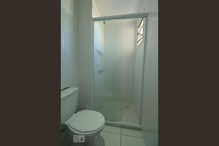 Banheiro da Suíte de apartamento para alugar com 2 quartos, 75m² em Vila Helena, Santo André
