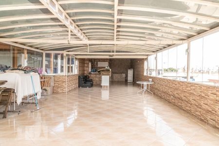 Casa à venda com 350m², 3 quartos e 2 vagasTerraço