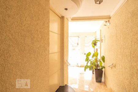 Casa à venda com 350m², 3 quartos e 2 vagasEntrada