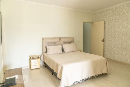 Casa à venda com 350m², 3 quartos e 2 vagasSuíte 1