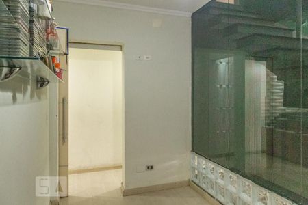 Casa à venda com 350m², 3 quartos e 2 vagasSala de TV