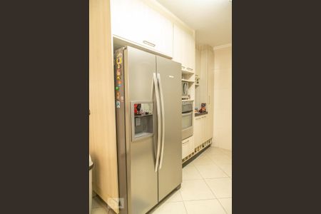 Casa à venda com 350m², 3 quartos e 2 vagasCozinha