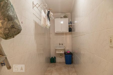 Casa à venda com 350m², 3 quartos e 2 vagasÁrea de Serviço