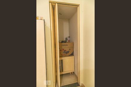 Casa à venda com 350m², 3 quartos e 2 vagasArmário