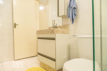 Casa à venda com 350m², 3 quartos e 2 vagasBanheiro da Suíte 2