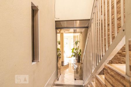 Casa à venda com 350m², 3 quartos e 2 vagasCorredor lateral externo