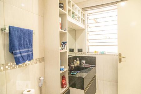 Casa à venda com 350m², 3 quartos e 2 vagasBanheiro da Suíte 1