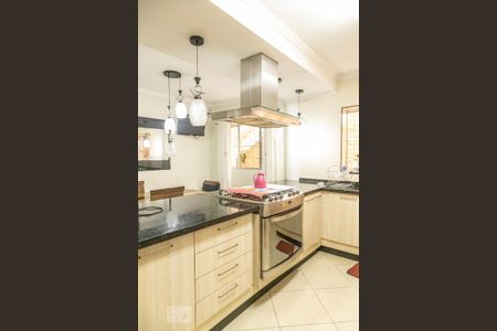 Casa à venda com 350m², 3 quartos e 2 vagasCozinha