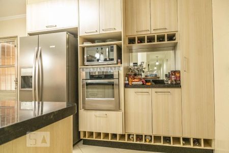 Casa à venda com 350m², 3 quartos e 2 vagasCozinha