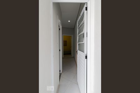 Entrada de kitnet/studio para alugar com 1 quarto, 20m² em Cambuci, São Paulo