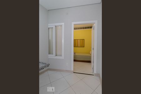 Sala/Cozinha de kitnet/studio para alugar com 1 quarto, 20m² em Cambuci, São Paulo